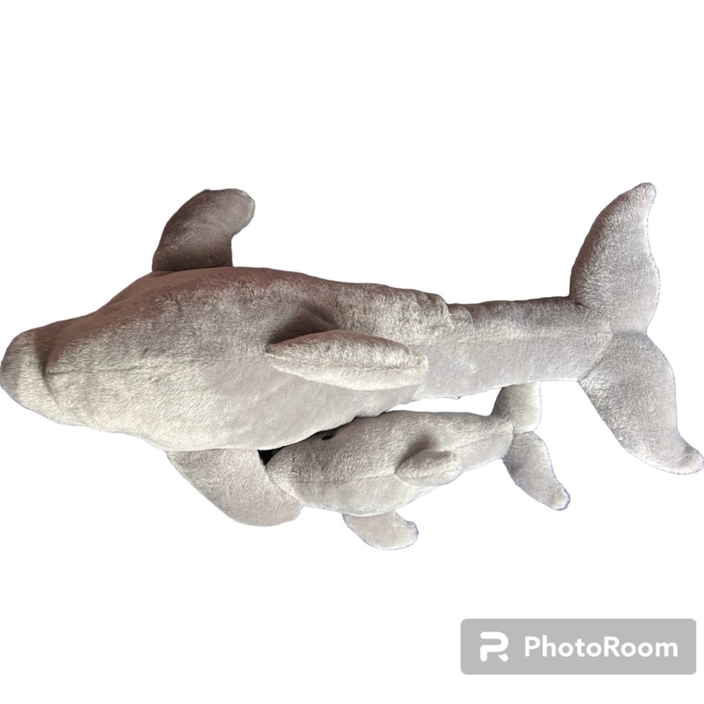 Dolphin and baby dolphin, stuffed animal - Picture 2 of 5
